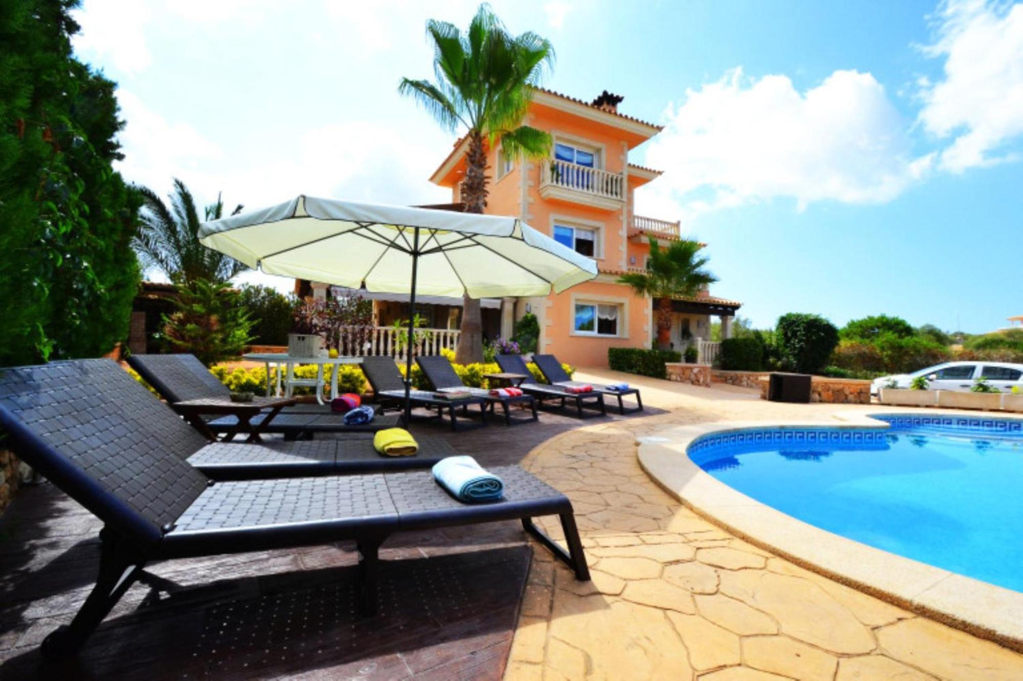 Libertat Villa *